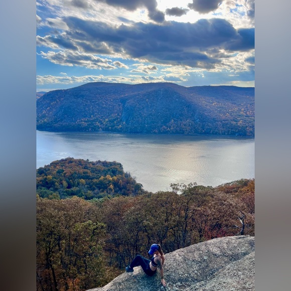 Meet your Posher, Posh - Picture 12 of 16